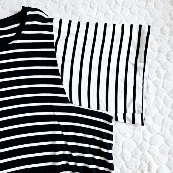 Tommy Bahama multi striped tee wide sleeves oversized small black white - Picture 7 of 8